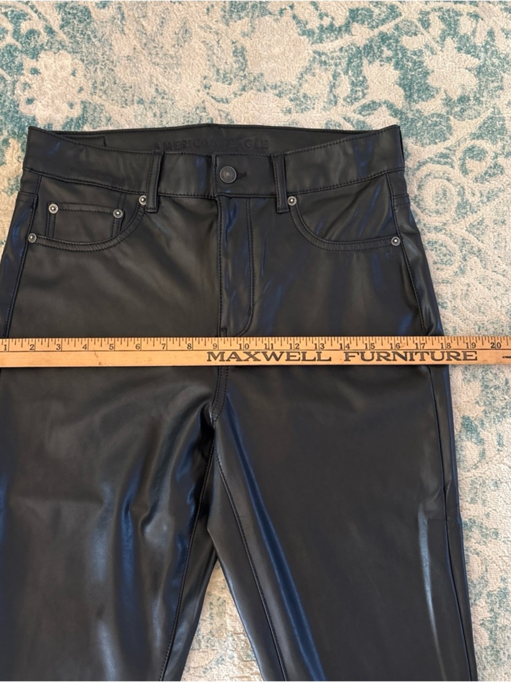 American Eagle Black Faux Leather Flare leg Rocker Party Concert - Picture 3 of 12